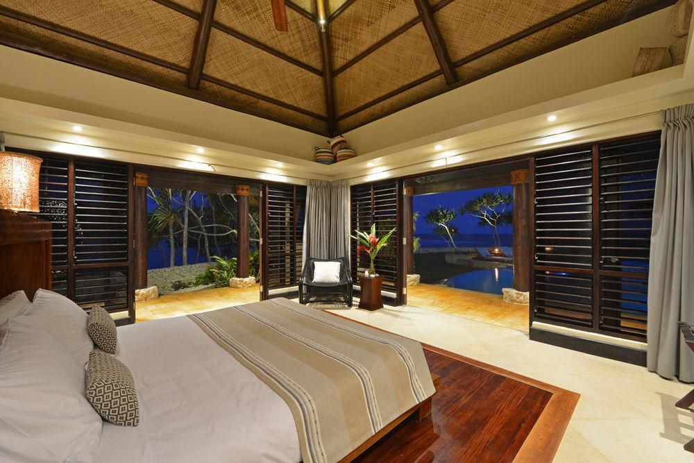 Wavi Island Hotel Naindi Buitenkant foto