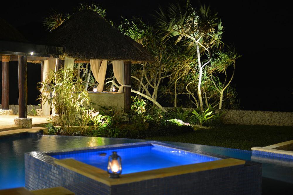 Wavi Island Hotel Naindi Buitenkant foto
